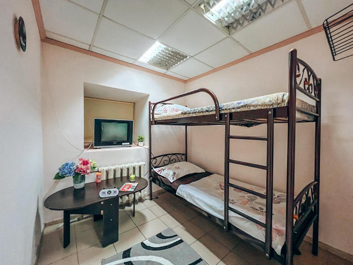 Guest House On Saksahanskoho Street كييف المظهر الخارجي الصورة